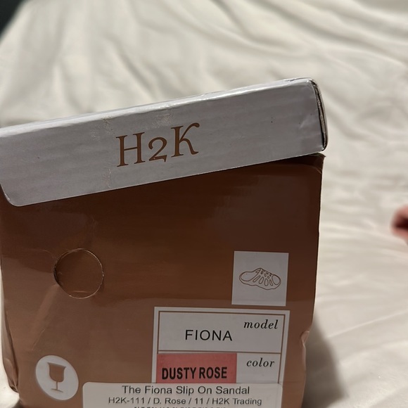 H2K Fiona Slip On Sandal size 11 - Picture 5 of 9